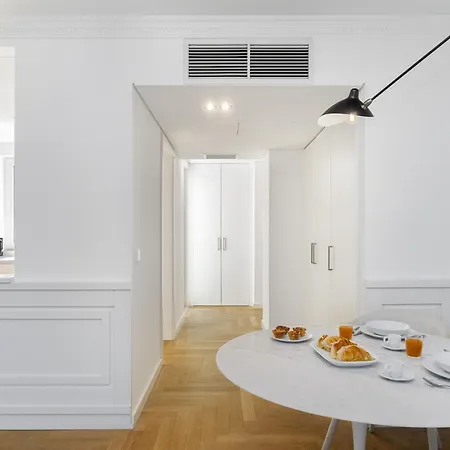 Whome Luxury Downtown In The Heart Of Lägenhet