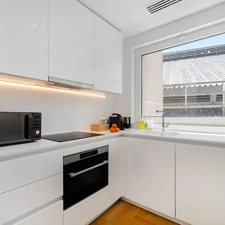 Whome Luxury Downtown In The Heart Of *